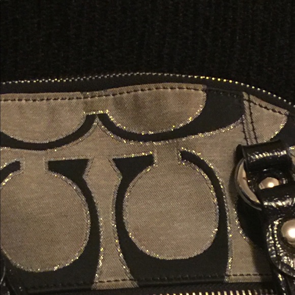 Coach Handbag - Picture 3 of 8